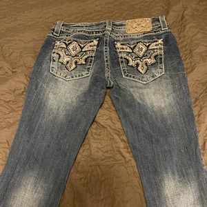 Miss Me Jeans Signature Boot style. Size 29. Inseam 34
